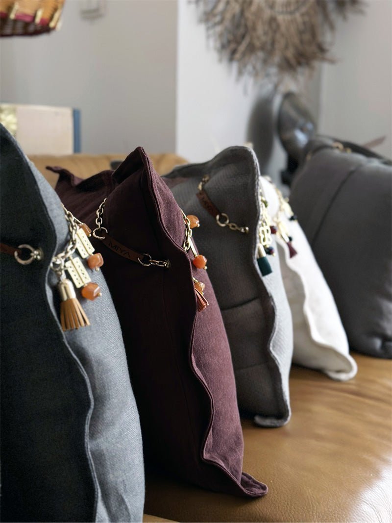 Coussins en lin : pourquoi choisir le lin en décoration intérieure - MIYA