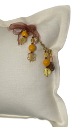 Pampille artisanale avec perles safran et poids Ashanti traditionnels