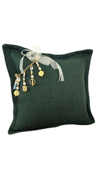 Coussin en lin lourd émeraude ampille signature MIYA ornée de poids Ashanti et perles