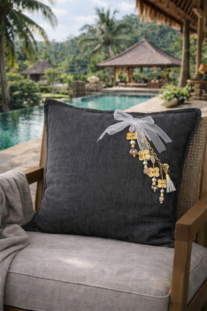 Coussin en lin lourd gris 50x50 cm – Bohème chic | BALI No 12 - MIYA