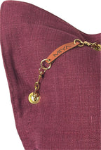 Coussin en lin MIYA couleur prune avec poids Ashanti et mélange de perles angle dos