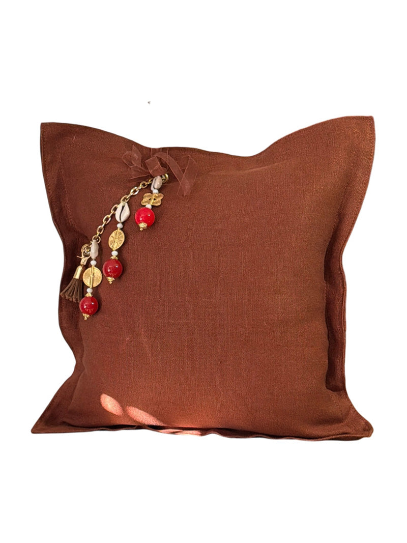 Coussin décoratif en lin terracotta MARRAKECH No.86 par MIYA