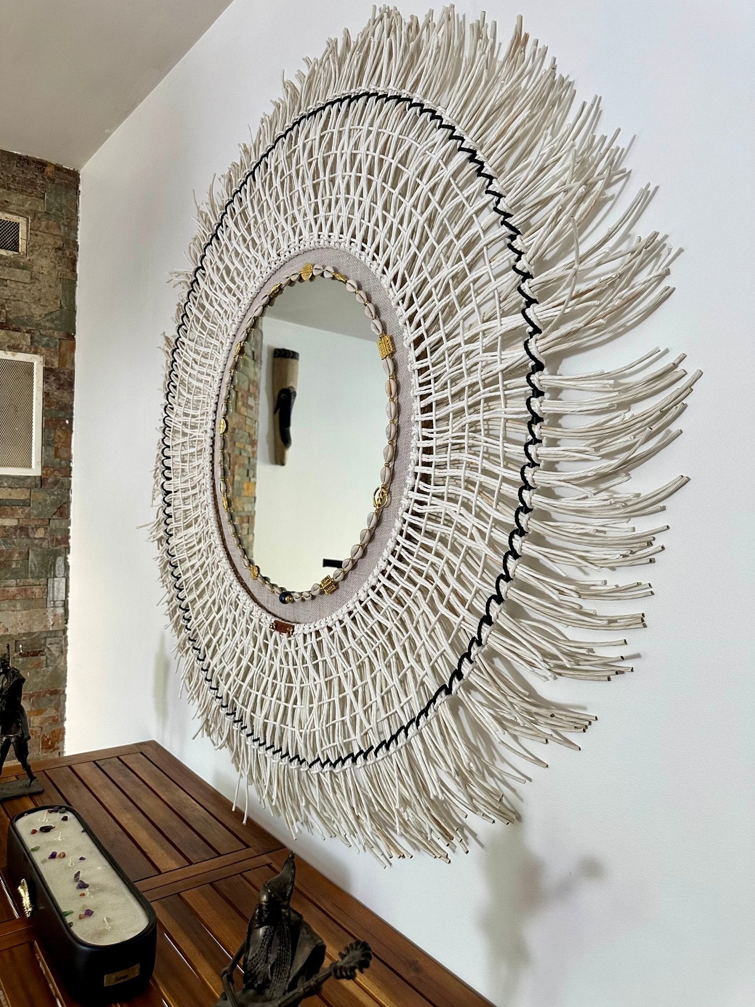Miroir rond | Oriane Ebène - décoration murale bohème chic - MIYA