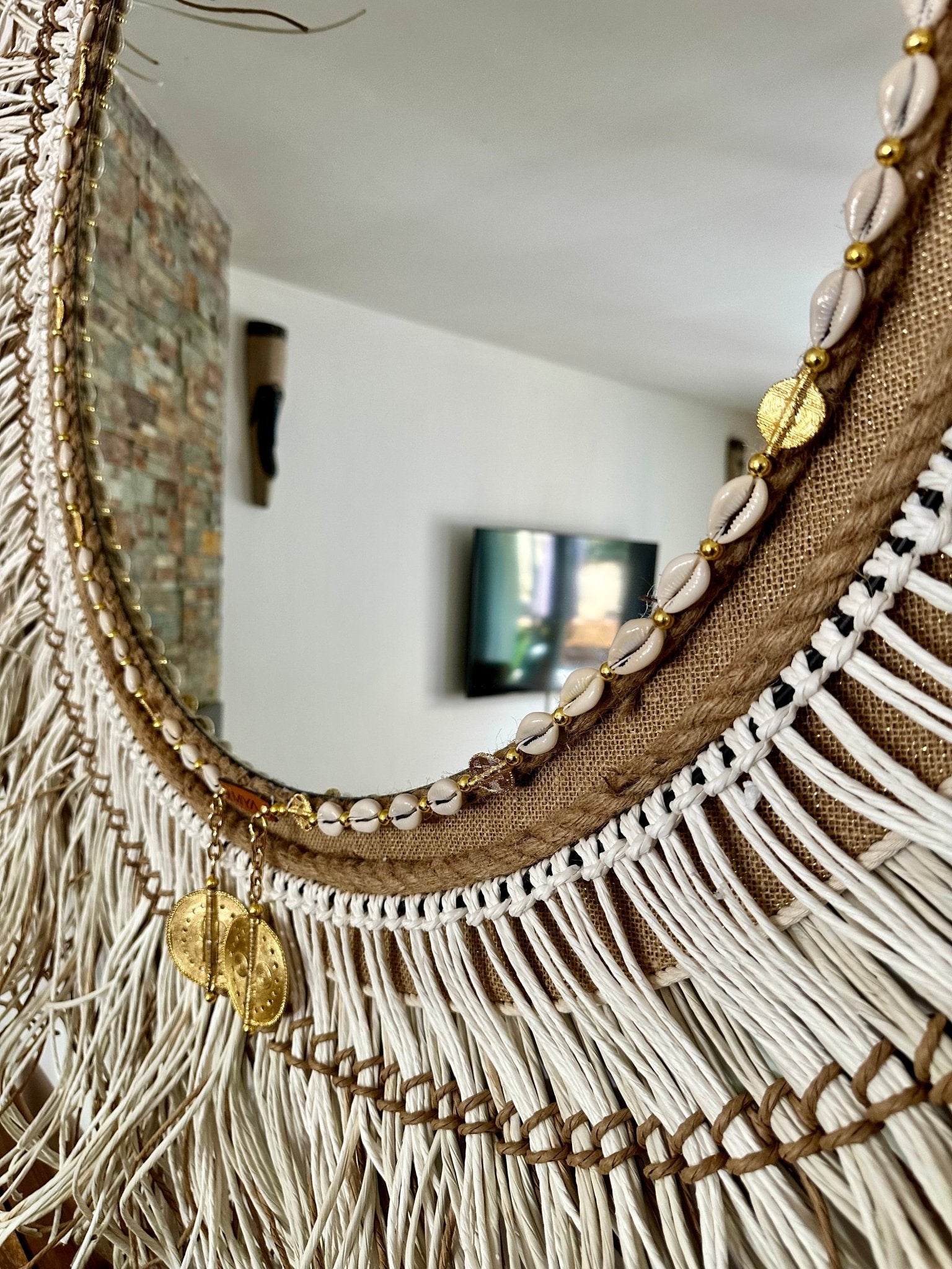 Miroir | Oriane Sahara - un éclat solaire aux accents du Sahara - MIYA’s Boutiques